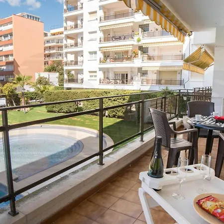 Alva Park Holidays * Lloret de Mar